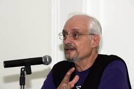 La Jornada: El mundo está al borde de un abismo, sostiene Morris Berman