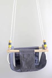 Diy baby swing for babies and toddlers to have more summer outdoor fun. 4es03kcpubrnam