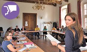The spanish verb leer means to read in english.1 x research source most of its conjugated forms follow if you need to conjugate leer for your next lesson and are not quite sure how to do so, look. Vhs Leer