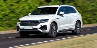 Volkswagen tiguan suv review the volkswagen tiguan is a premium alternative to models like the nissan qashqai, with plenty of space and impressive technology and engines Volkswagen Touareg Review 2021 Carwow