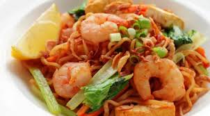 Salah satu mie pedas yang bisa dicoba adalah jjampong, mie kuah pedas dengan aneka macam seafood yang menggugah selera ini ternyata mudah dibuat. Resep Mie Goreng Seafood Pedas Lifestyle Fimela Com