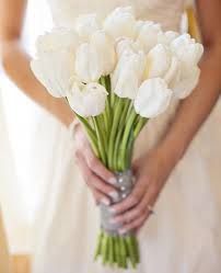 Tulip 15 Flowers In Season In December For Wedding Everafterguide Weddingflowers Wedding Flowers Tulips Tulip Bouquet Wedding Cheap Wedding Flowers