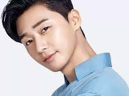 After the death of his girlfriend, dong ha loses the motivation to live on. Actor Park Seo Joon Offered A Role In An Upcoming Thriller Drama By Dr Romantic Writer Times Of India
