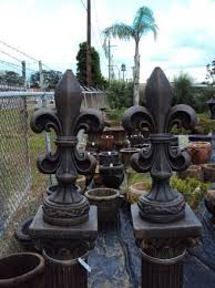Popular fleur de lis decor of good quality and at affordable prices you can buy on aliexpress. Cast Stone Fleur De Lis Finials Made In The Usa Tuscan Decorating Fountains Outdoor Fountains