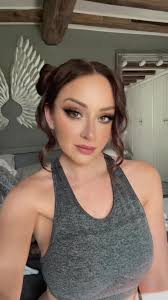 I can be anything you want me to be 😏 #artist #cosplayer #cosplaytiktok