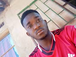 HUNGRY LION🦁 is hiring Unemployed Youth to work as cleaners, Packers,  Cashiers, General Worker, Drivers etc SALARY: K2,800+ k1,200=4000 for  transport and food per month REQUIREMENTS • Good communication • Must be