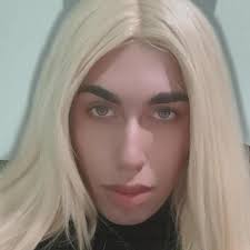 When did Cameron Carson release “Telepatia”?