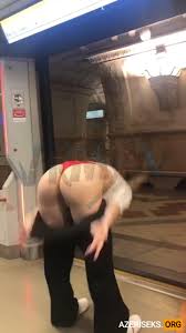 Baba Victor yaramaz olduğu için Oscarı cezalandırmaya karar vermez