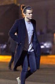 How many hair stylescan harry styles style if harry stylescould style hair. Best Harry Styles Haircut 2020 43 Hairstyles To Rock