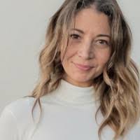 Shelley Baum's Instagram, Twitter & Facebook