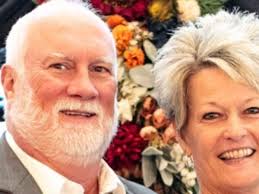 Fundraiser for Janice Lyle by Stacy Cleeland : Help Chuck & Jan Overcome  Medical Hurdles