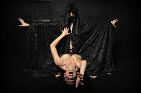 Night-Tinted Glasses: October 2016