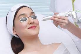 When treating freckles or sunspots with the revlite, you can expect some redness around the treated lesion. Revlite Laser Facial Treatment In The Philippines Facial Care Centre