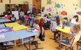 Înscrierile în clasele pregătitoare vor fi începe în aceeaşi perioadă ca anul trecut, în jurul lunii martie, după ce regulile şi metodologia de înscriere la şcoală vor fi făcute publice în cursul lunii februarie, a declarant, pentru edupedu.ro, secretarul de stat. De SÄƒptÄƒmana Viitoare IntrÄƒm In Calendarul Inscrierilor La Clasa PregÄƒtitoare 2021 Depunerea Cererilor De Inscriere Are Loc In Perioada 29 Martie 28 Aprilie È™tiri BotoÈ™ani EducaÈ›ie Stiri Botosani Ro