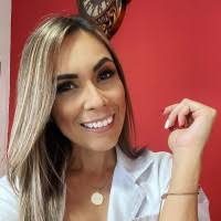 70+ perfiles de «Katherine Arias»