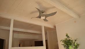 Maybe you would like to learn more about one of these? Plafonds Choisir Entre Une Finition De Gypse Et De Bois Wood Ceilings Ceiling Drywall Cost