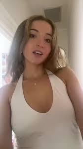 Alana Mallett's Instagram, Twitter & Facebook