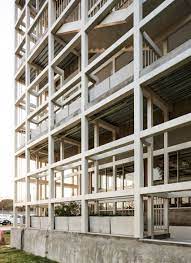 The School Provides Training For Students Aspiring To Be Chefs Bakers Restaurant Owners And Hotel Operators Architecture Modern Architecture Interiors Dream