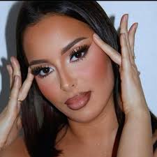 Drawing for commenters likely to follow