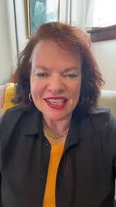 Denise Simard's Instagram, Twitter & Facebook