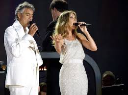 (andrea bocelli cantado) mais la vie separe ceux qui s'aimait tous doucement sans faire de bruit et la mer efface sur le sable les pas des amants désunis. Andrea Bocelli Wife Songs Net Worth And Everything You Need To Know Classic Fm