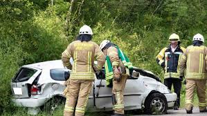Chempark urged residents of leverkusen, which lies 20 kilometers (13 miles) north of cologne, to go indoors and keep doors and windows closed. emergency services describe 'major damage'. 0k3xd9bdfxmpnm