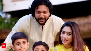 Photo: Jayam Ravi turns hairstylist for his son | Tamil Movie News - Times  of India