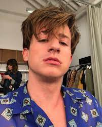 Charlie Puth Haircut How To Style Your Hair Like Charlie Men S Hairstyles Charlie Puth Charlie Charming Charlie