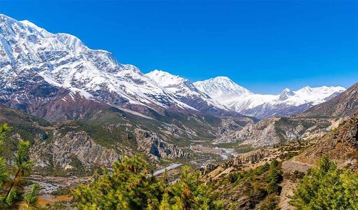 Annapurna Circuit Trek in September