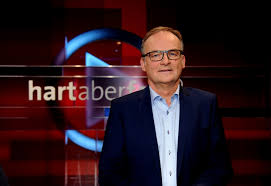 Maybe you would like to learn more about one of these? Frank Plasberg Privat Patchwork Gluck Diese Frau Hat Das Herz Des Hart Aber Fair Stars Erobert News De