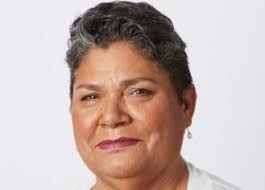 Movers & Shakers: Former mandarin to review health practitioner rules