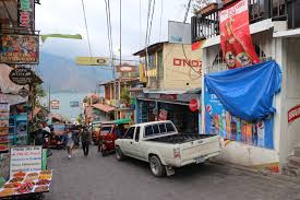 As oddly as it may sound, there is currently no mail service in guatemala. San Pedro La Laguna Am Lago Atitlan Nur Party Stadt Am Atitlan