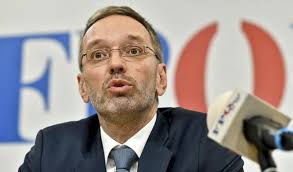 Österreichs innenminister herbert kickl (fpö) hat einen schärferen kurs gegen kriminelle einwanderer angekündigt. Herbert Kickl Ja Ich Wollte Den Grenzzaun Politik Vol At