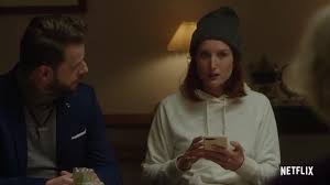 Découvrez les meilleurs films et séries tv de julia piaton. Le Bonnet Gris Porte Par Julia Piaton Dans Family Business Saison 1 Spotern