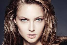 Q&A with Canadian Model Ashley Smouter