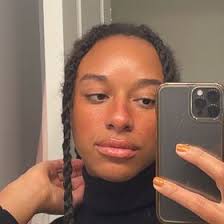 Taylor Garris (simplicitytay)