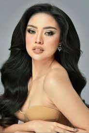 Timeless Beauty Quiet Strenght