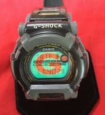 Is there something special about g shocks withfox fire print/word on the face? Authentic Very Very Rare G Shock Fox Fire Dw 002 Watch For Men