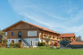 Schweizer haus ⭐ , germany, bielefeld, christophorusstraße 23, 33699 bielefeld, germany: Adresse Kontakt Pension Schweizerhaus Weyarn Wattersdorf