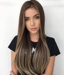 20 Best Face Framing Highlights For Every Face Shape In 2020 Subtle Blonde Highlights Long Hair Styles Hair Styles