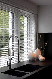 4x tips voor raambekleding om licht en privacy te combineren thuisdecoratie keuken raambekleding raambekleding