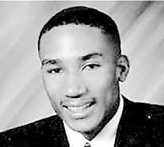 Robert Moore Obituary (2010)