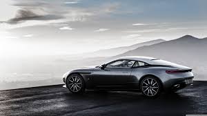 Aston Martin Vantage Wallpapers Top Free Aston Martin Vantage Backgrounds Wallpaperaccess