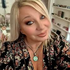 Gill Springgay (@gill.springgay) • Facebook