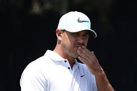 Bryson dechambeau was the sole leader ever so briefly before a nightmarish 13th hole all but ruined his chances at winning the us open. Bergfnqbl 0gsm