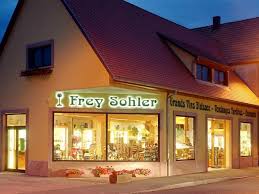 Venez nous rejoindre au stand chapelle de novilis au salon des vins et des terroirs à seclin du vendredi 30 octobre au lundi 02 novembre 2020 (parc de la ramie) contexte covid 19 : Vin D Alsace Frey Sohler A Scherwiller Grands Crus D Alsace Vendanges Tardives Cremants D Alsace Vins D Alsace A Scherwiller La Famille Frey Sohler C Est L Histoire De Plusieurs Generations De Vignerons Liees A Scherwiller