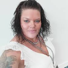 ✨ From kitchen table to nationwide sparkle! Bella Beck shares the story  behind Bomb Party, what makes it so special, and how you can join the fun.  🎉 Catch the heart, hustle