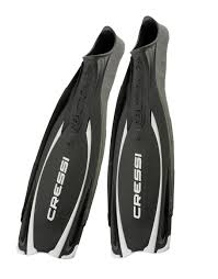 reaction pro fins