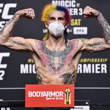O'malley was in firm control in the early going of round 1 before he appeared to suffer the injury with almost exactly two minutes remaining in the first frame. Sean O Malley Announces Thomas Almeida Bout For Ufc 260 Bloody Elbow