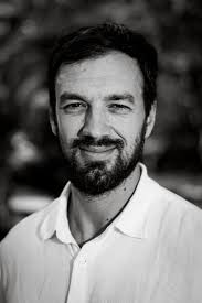 Tomás Vodanovic: “Como Frente Amplio tenemos que hacer una autocrítica  grande sobre la relación que tuvimos con las policías”